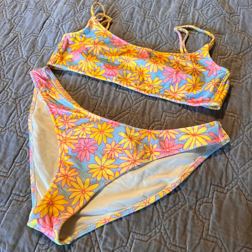 Triangl sky floral velvet bikini